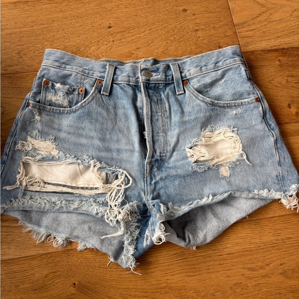 Levis 501 cut off distressed jean shorts button fly  29